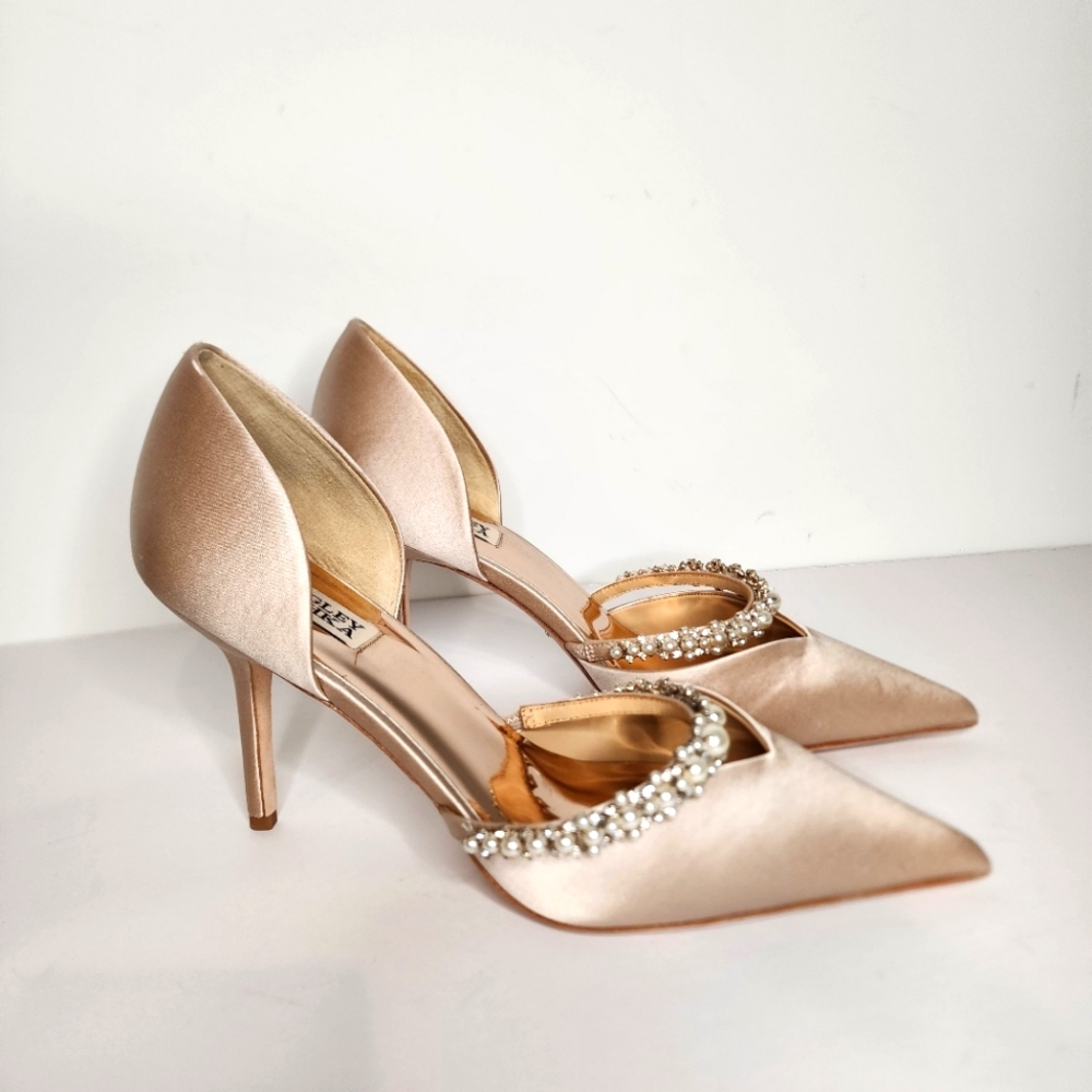 Badgley Mischka Nathalie D'orsey Heel in Gold Size 10